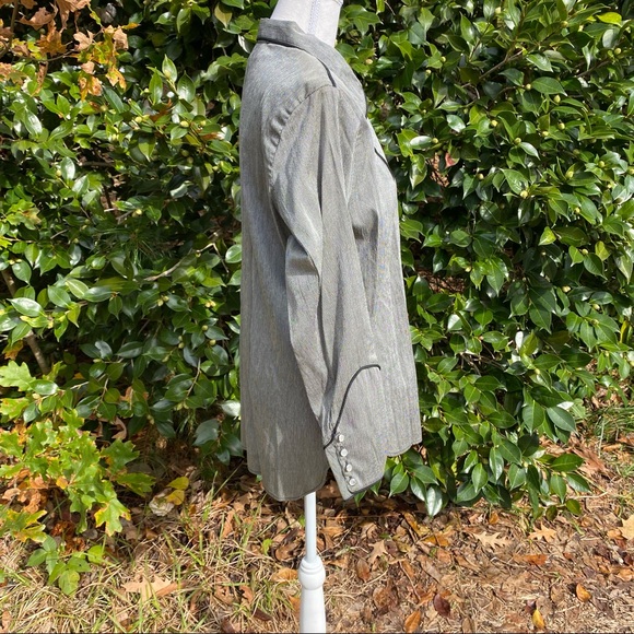 ⭐️SOLD⭐️ - Picture 9 of 12